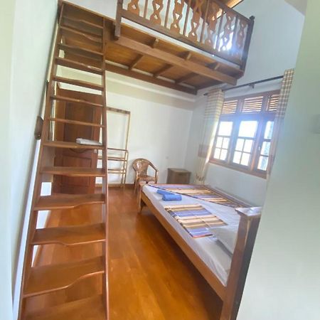 Happy Feet Diyaluma Bed & Breakfast Koslanda Dış mekan fotoğraf