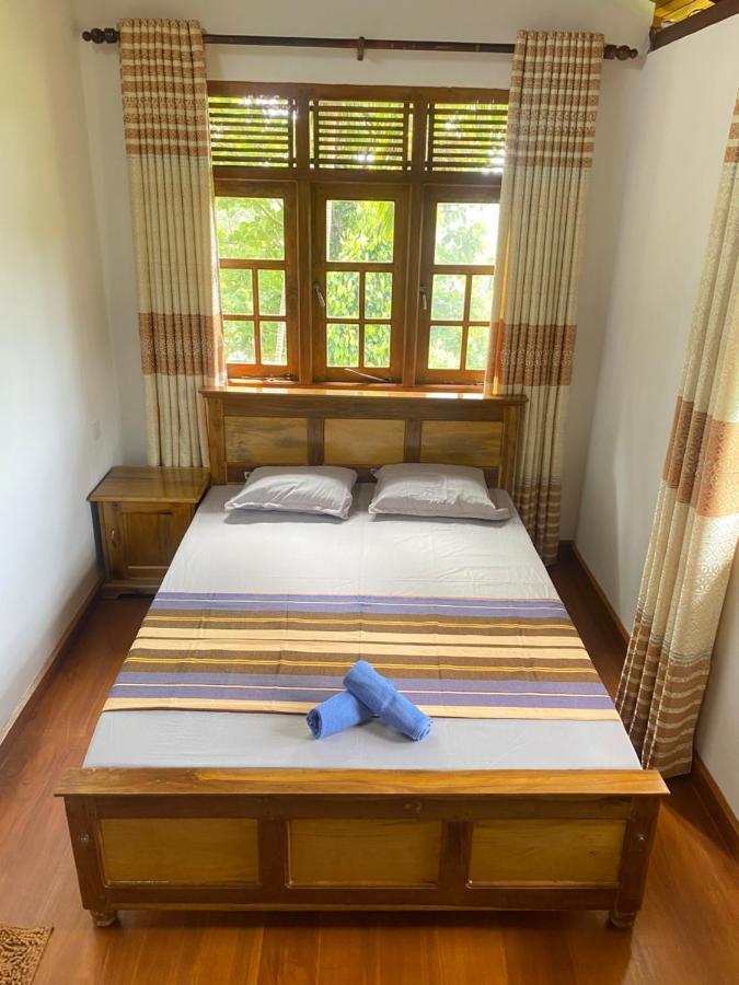 Happy Feet Diyaluma Bed & Breakfast Koslanda Dış mekan fotoğraf
