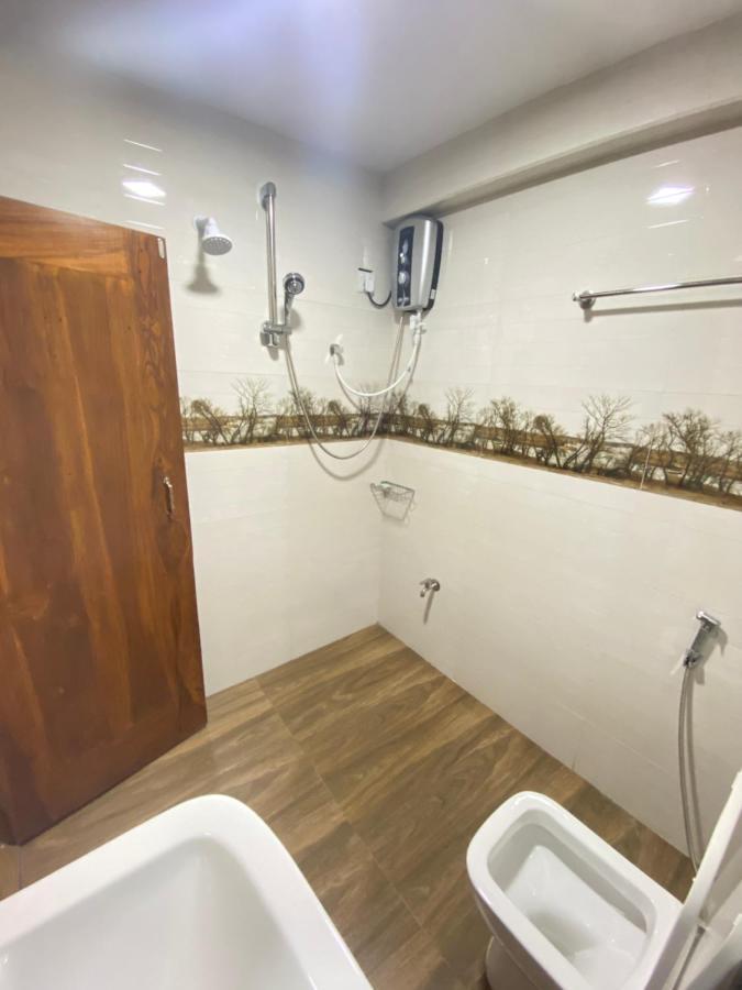 Happy Feet Diyaluma Bed & Breakfast Koslanda Dış mekan fotoğraf
