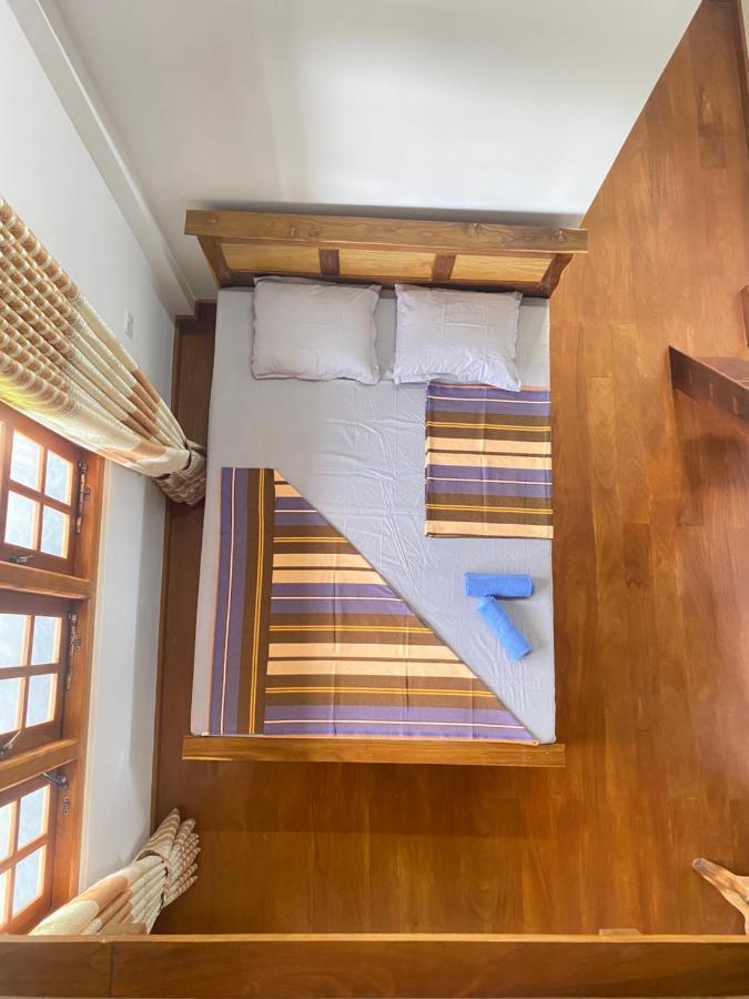Happy Feet Diyaluma Bed & Breakfast Koslanda Dış mekan fotoğraf